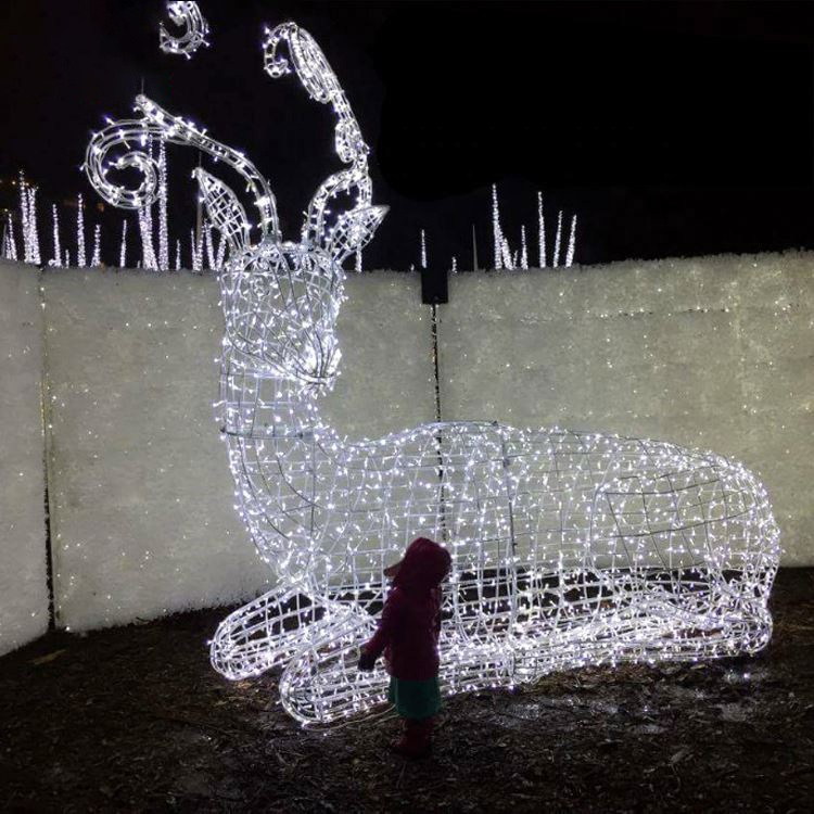 Holiday Light LED Christmas 3D Deer Motif Light 