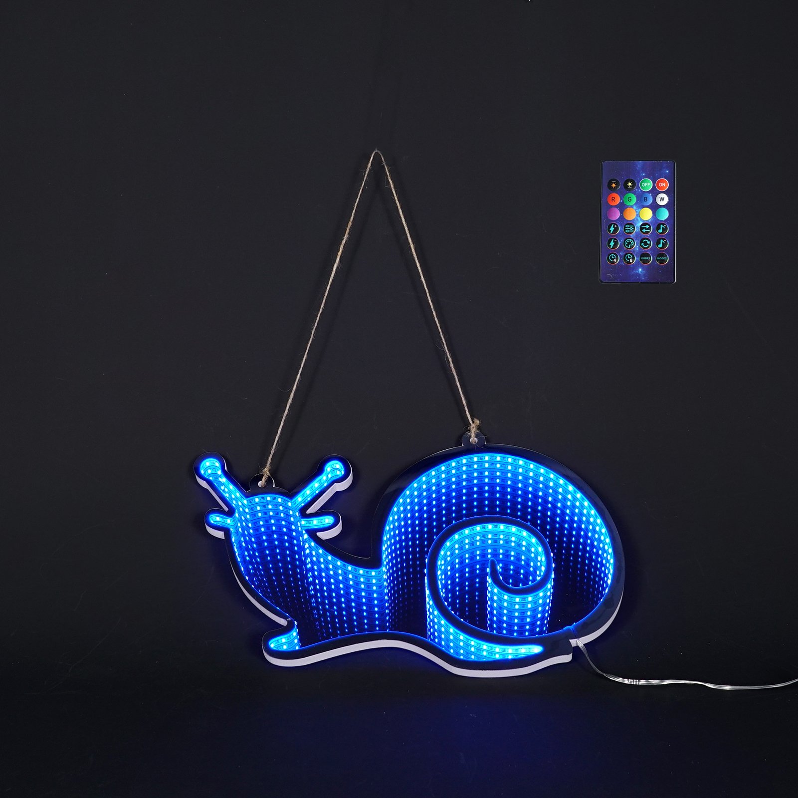 ‌Snail-shaped PET Mirror Tunnel LED Light