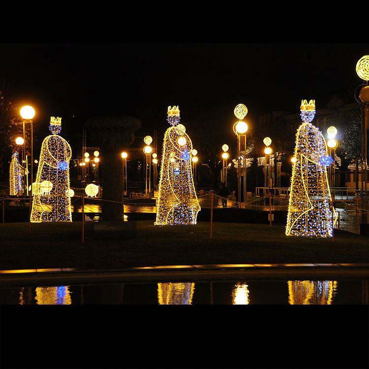 Outdoor Christmas Lighted Angels