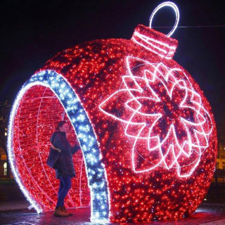 Outdoor Christmas LED Round 3D Ball Motif Light