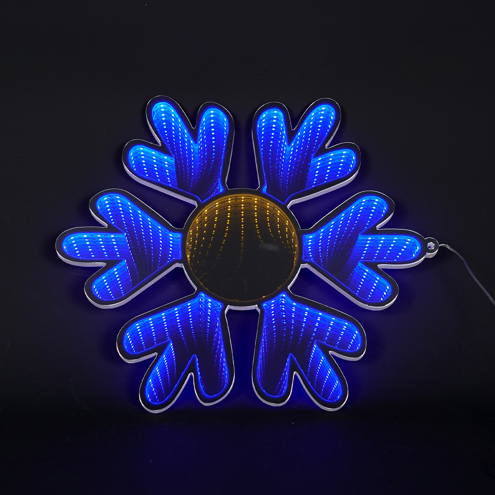 Snowflake PET Mirror Surface Tunnel Light